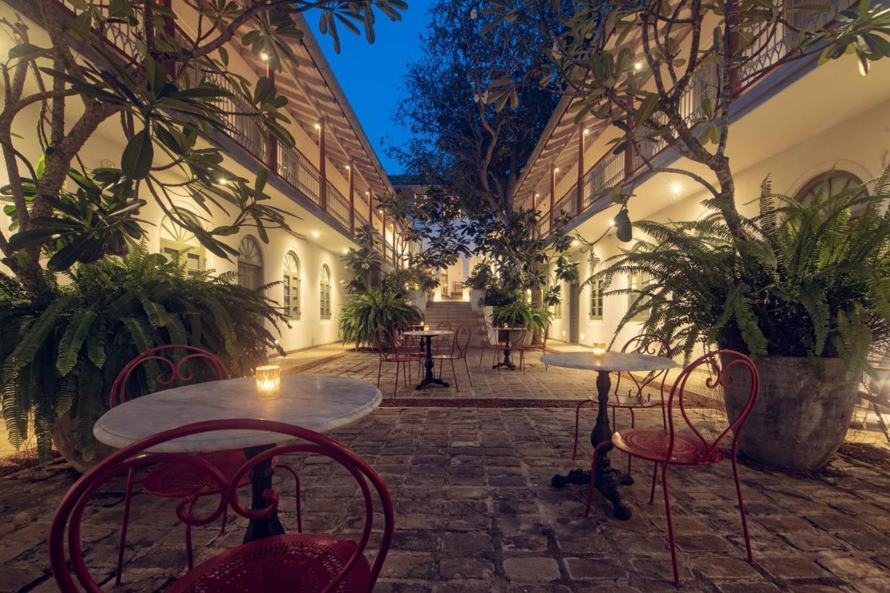Fort Bazaar Гале Екстериор снимка